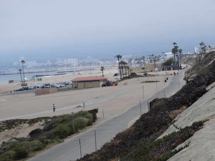 north-to-the-marina-dockweiler