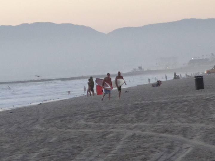 surf-pairs-after-sunset