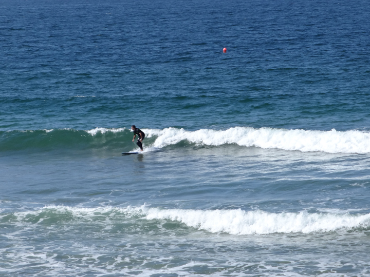saturday-surfer-hermosa