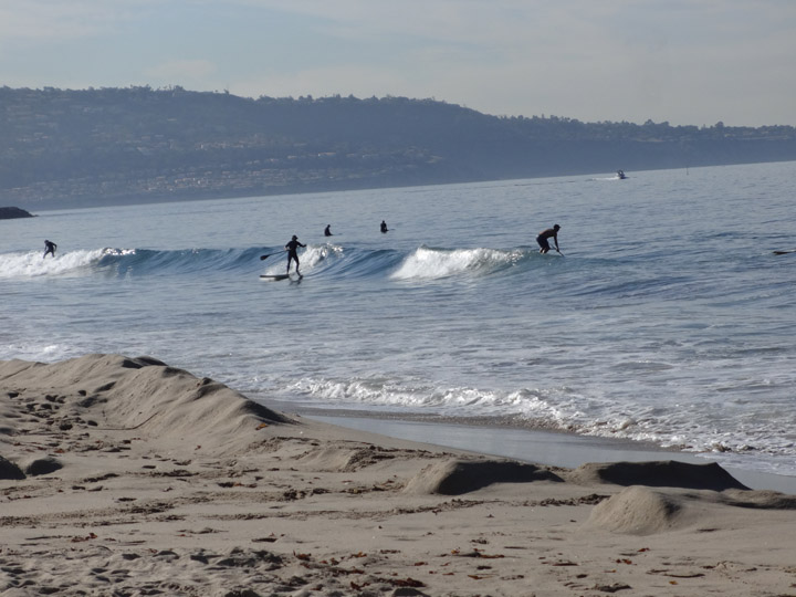 under-the-pier-hermosa-saturday