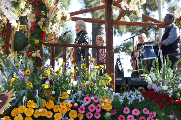 daryl-hall-rose-parade