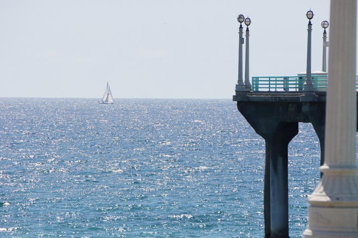 manhattan-pier-sailboat