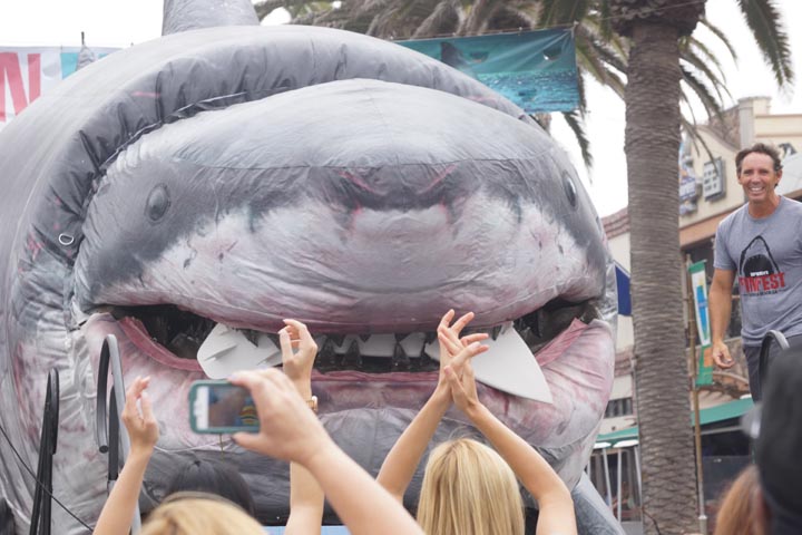sharkzilla-chomps-surfboard-fin-fest-hermosa