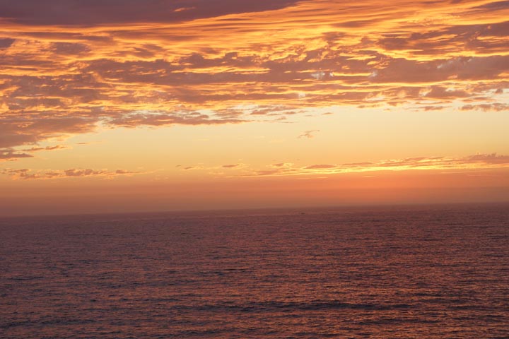 pockets-light-redondo-sunset