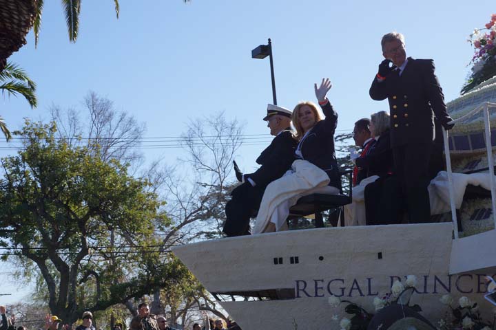 love-boat-rose-parade-2015-1
