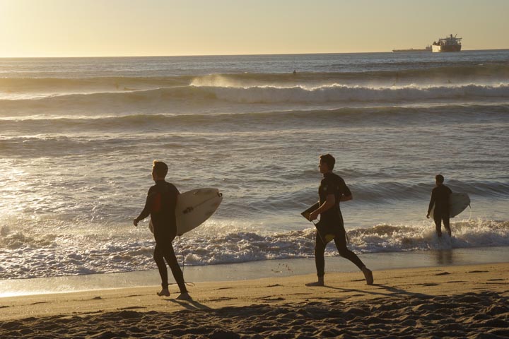 running-water-el-porto-surfers-feb