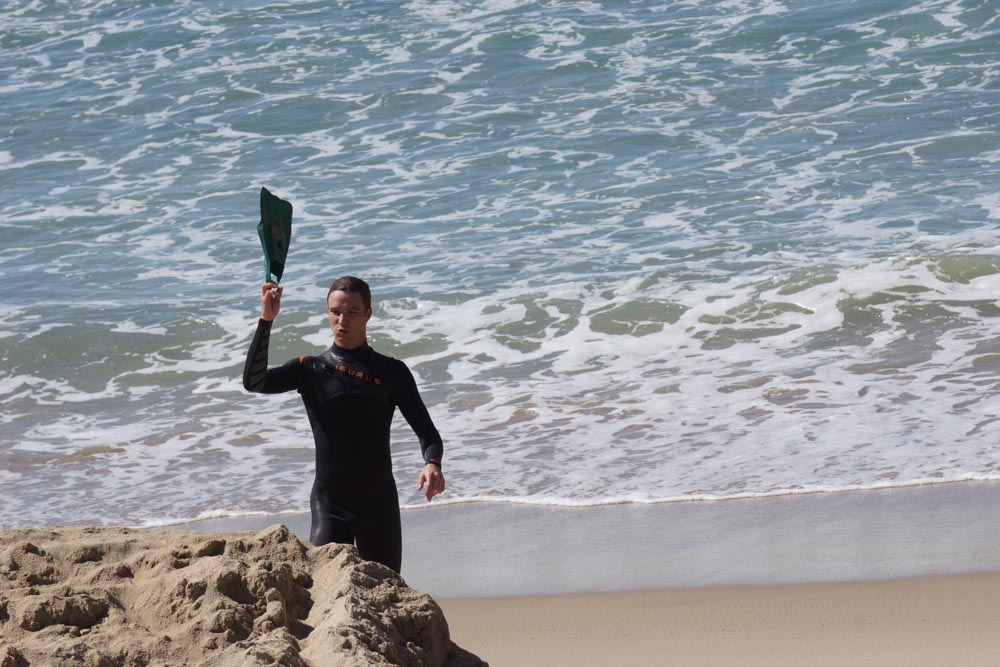 fin-waver-hermosa-march