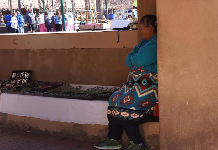 native-lady-corner-palace-governors-jewelry-santa-fe