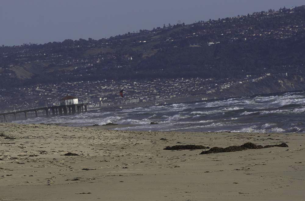 breezy-april-day-looking-south-manhattan-pier