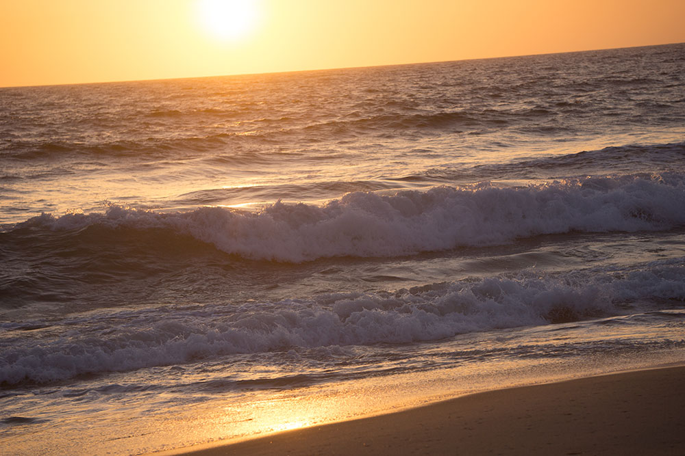 hermosa-sunet-april-tuesday