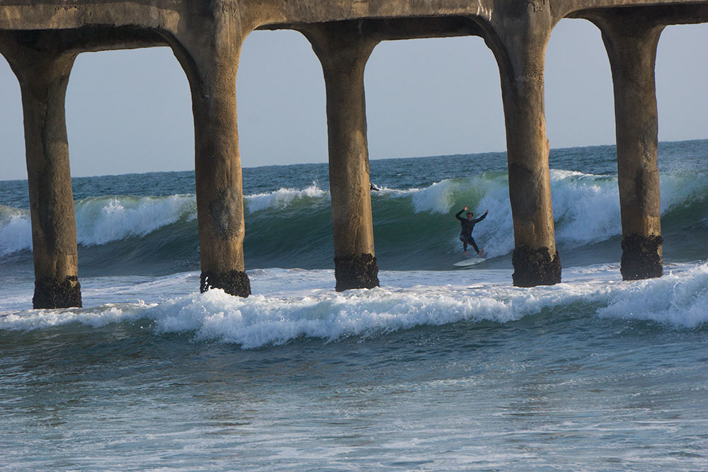 losing-contact-under-pier