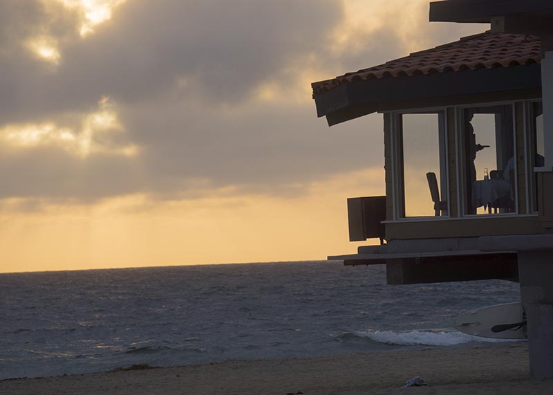 redondo-chart-house-side-shot-sun-setting