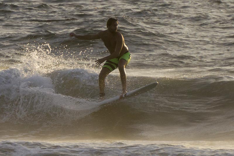 el-porto-surfer-sat-oct-golden-hour