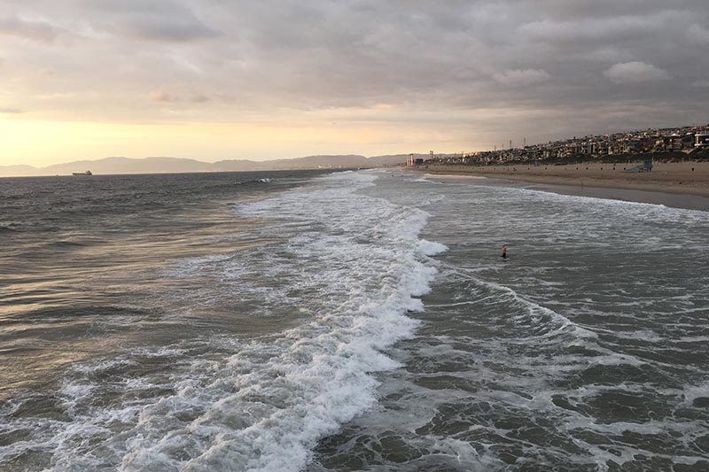 looking-up-toward-stacks-from-pier-oct