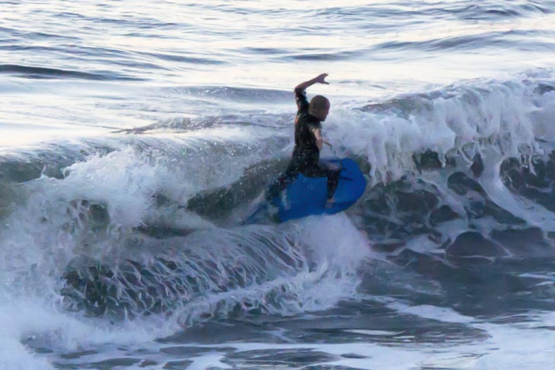 mb-surfer-twilight-oct