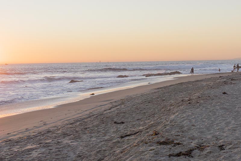 pink-sunset-glow-crystal-cove