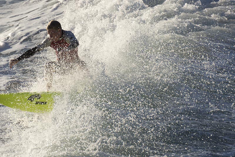 saturday-morning-surf-spray-hermosa-oct