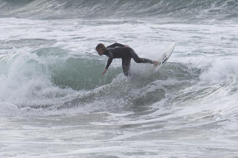 el-porto-side-move-nov-sun-cloudy