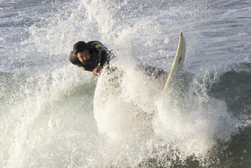 sideways-splash-christmas-eve-hermosa