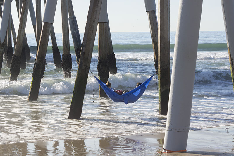 pier-hammock-hermosa-beach-feb-warm