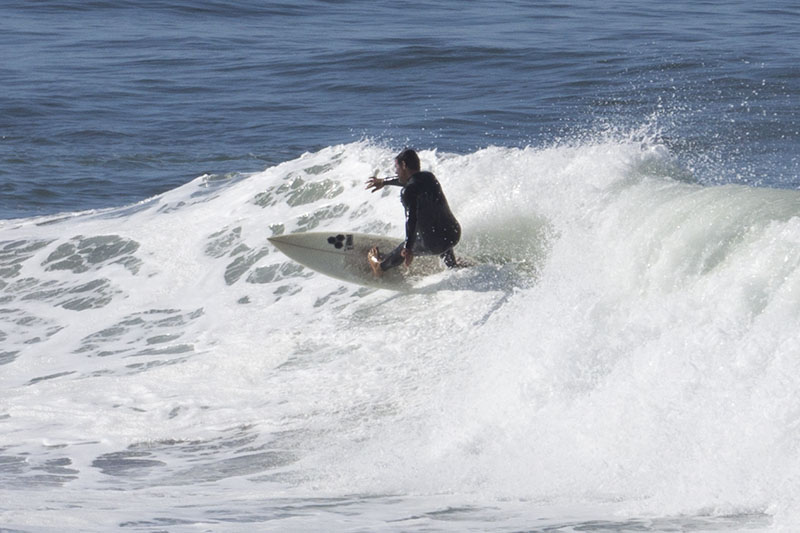 hermosa-sat-morning-surfer-march