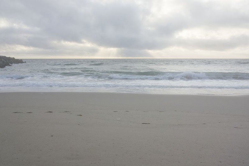 rays-light-sunday-breakwall-march