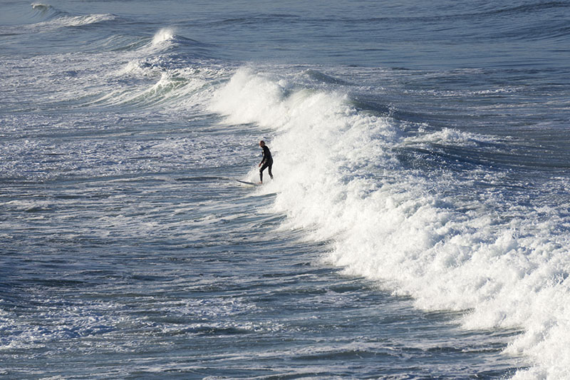 riding-blue-ocean-hermosa-march-morning