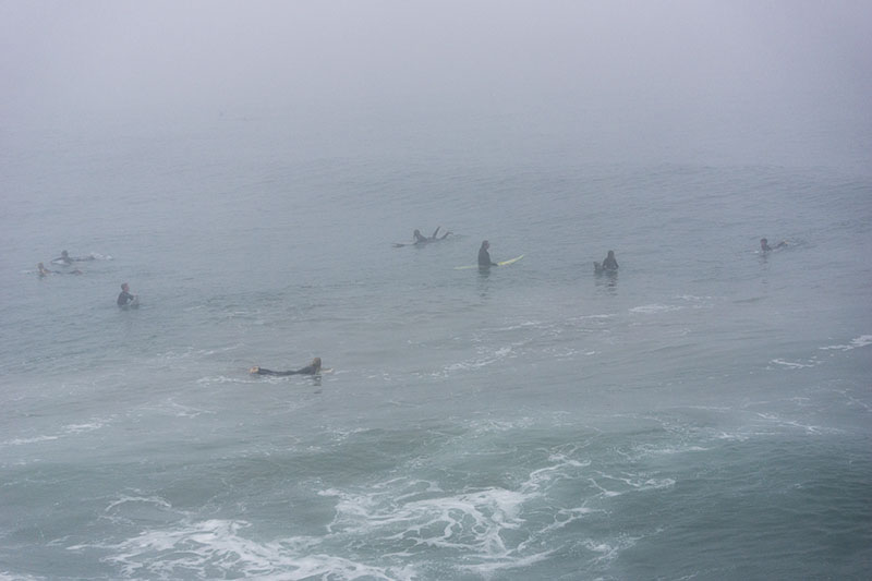 waiting-heavy-fog-hermosa-march-morning