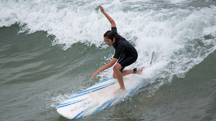 beginning-surfer-hermosa-may