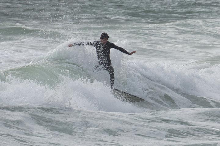 mb-surfer-mem-day-splash