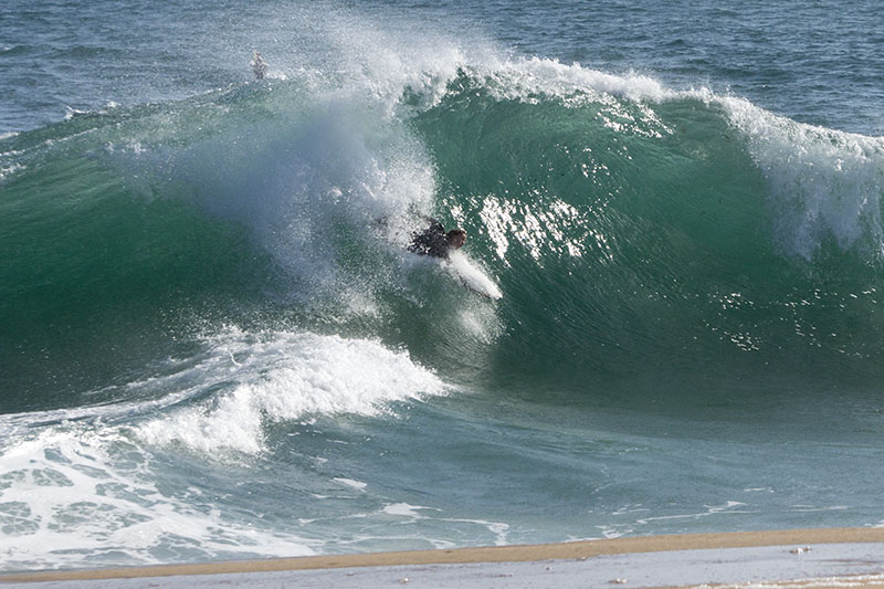 powering-through-body-surfer-wedge-newport