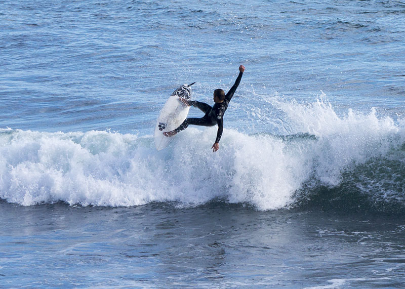 ventura-county-line-surfer-twisting-may