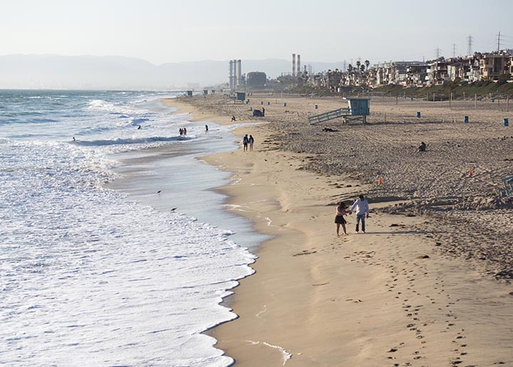 breezy-evening-mb-pier-looking-north-el-porto-june