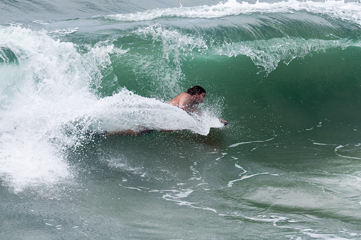 boarding-north-pier-mb-sept